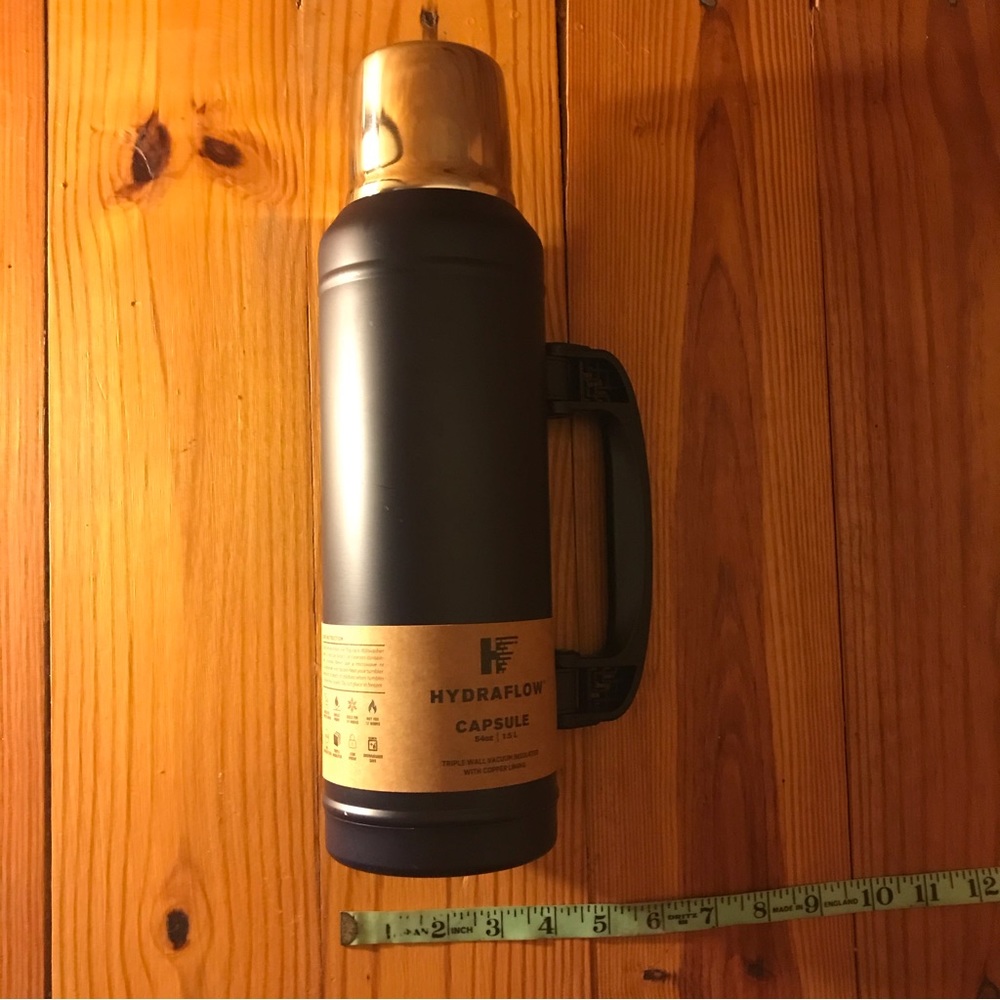 Hydraflow Navy Insulated 54 Oz. Thermos, NWT, 14” - Picture 6 of 8